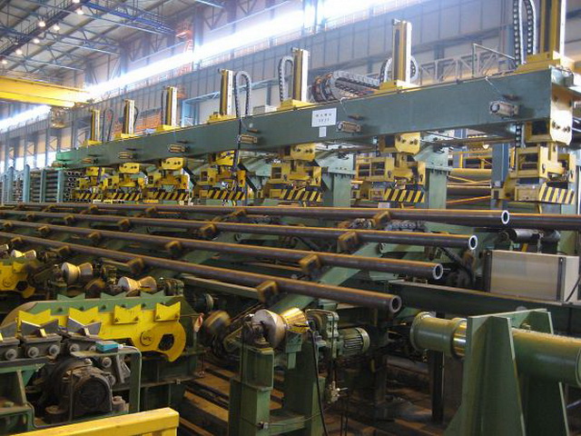 南京无缝钢管厂家生产线