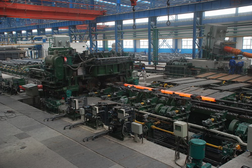南京无缝钢管厂家生产线